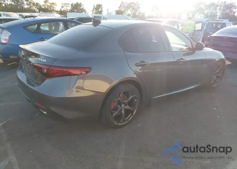 2019 Alfa Romeo Giulia Ti Sport Rwd z USA, uszkodzony, nr VIN ZARFAMBN3K7603984